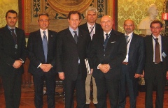 anama-e-mantovani-copia Il Sen. Mario Mantovani con il presidente Paolo Bellini e la delegazione Anama